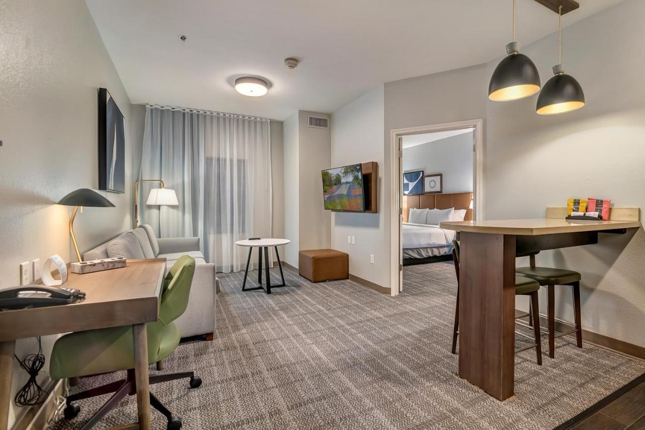 Staybridge Suites Tyler University Area By Ihg Exteriör bild